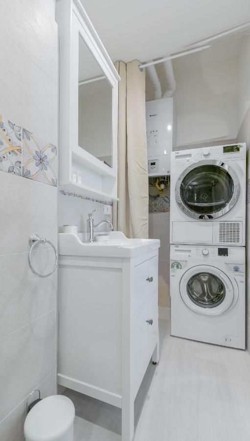 Realkasa City Center Flat Болонья Екстер'єр фото